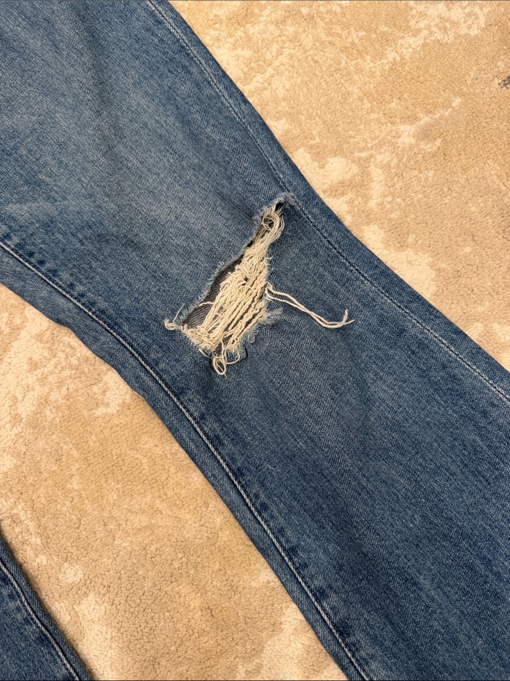MOTHER the weekender fray jeans size 27 - Picture 5 of 13